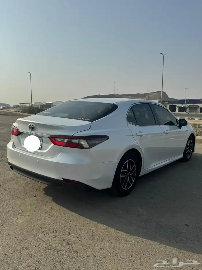 كامري 2023 هايبرد 8