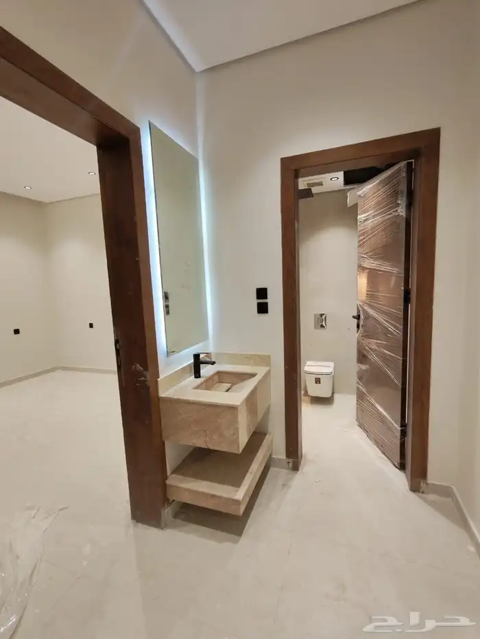 فيلا روف ارضي للبيع حي القدس 17