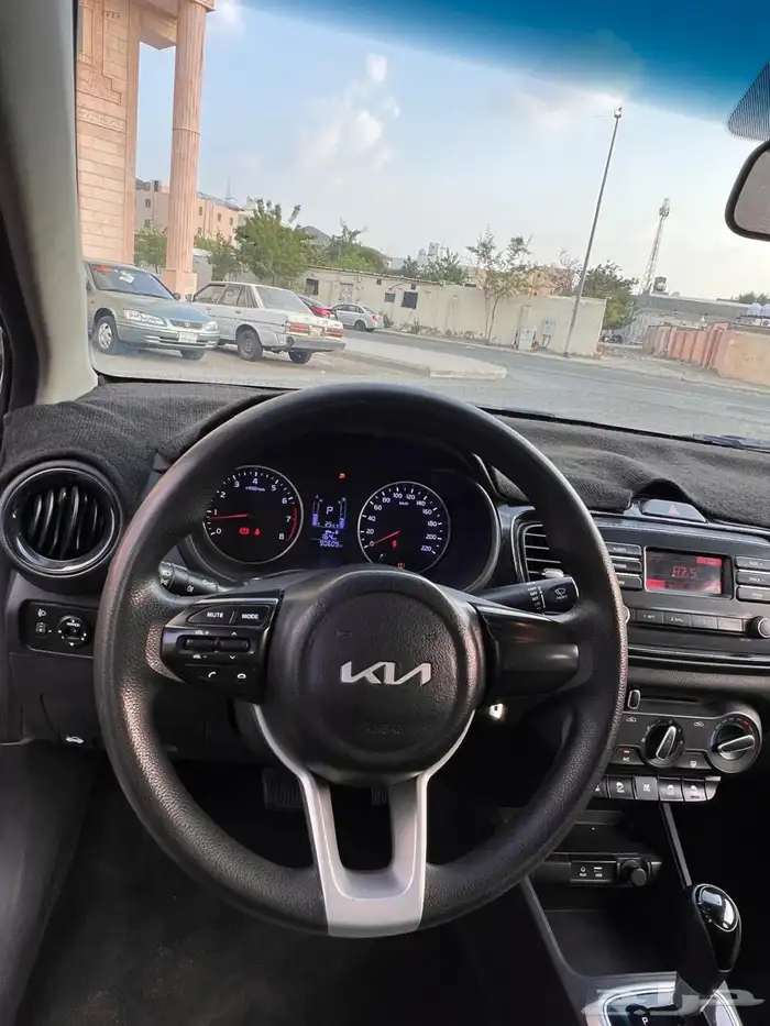 كيا بيجاس 12