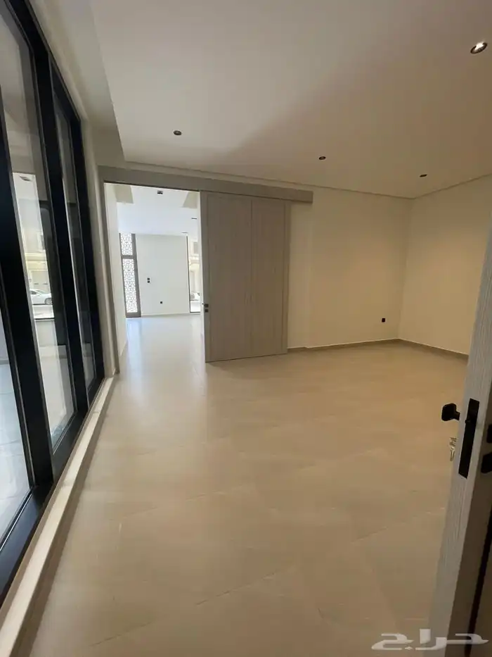 فيلا للبيع في حي الأمانة بالدمام 10