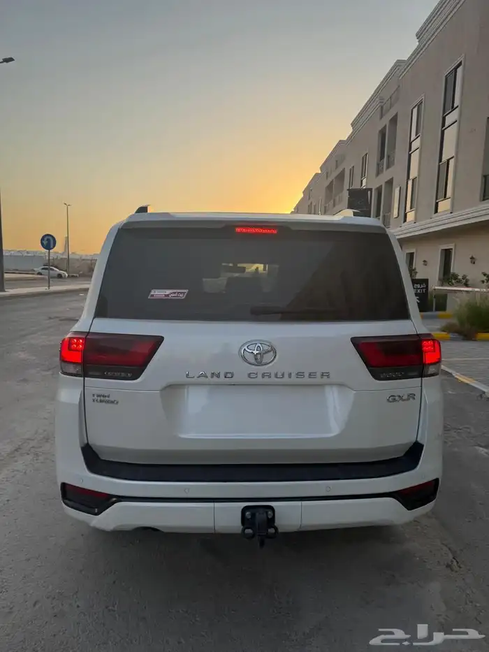 Land Cruiser gxr 2 2024 3