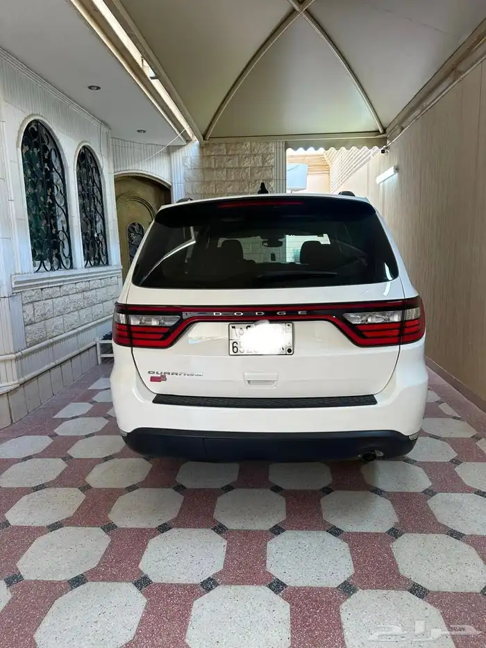 سيارة دودج . درانجو موديل 2023 12