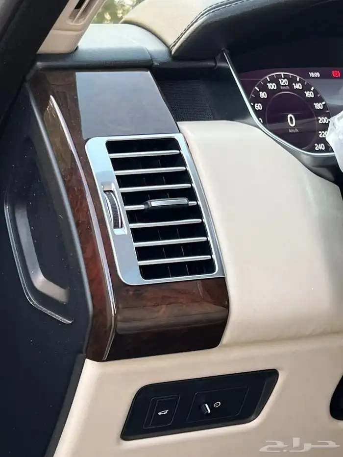 رنج روفر فوج 2018 (( بحالة ممتازة )) 13