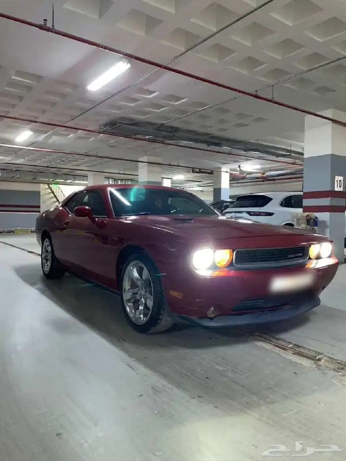 دودج تشالنجر 2012 V6   2012 Dodge challenger V6 2