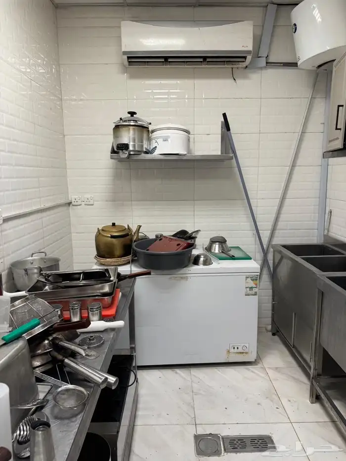 مطعم لتقبيل 17