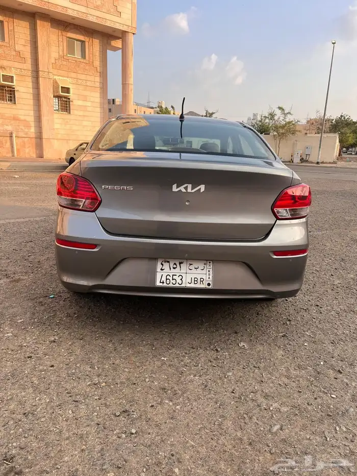 كيا بيجاس 9