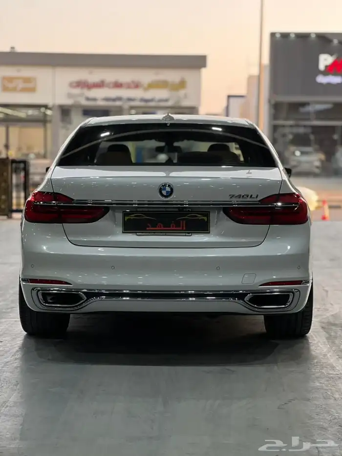 بي ام دبليو - 2019 - 740 - فل كامل 6