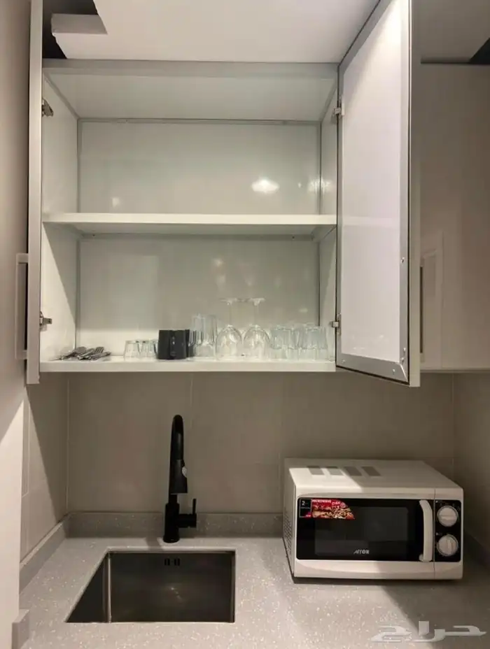 استديو في حي الريان للايجار بالقرب من المطار 5