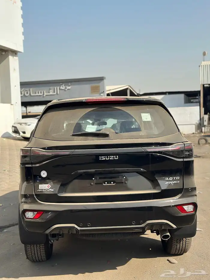 جيب ايسوزو MUX - فل كامل دبل- 2025 3