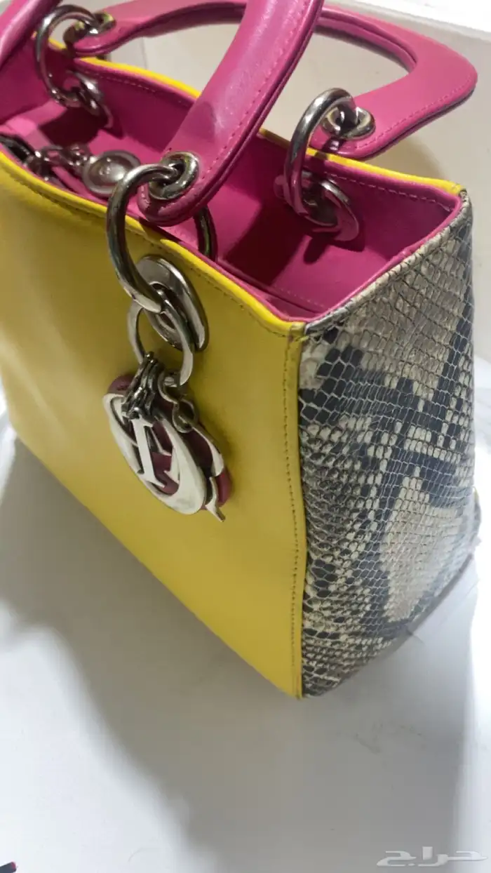 شنطة ديور مقاس ميديم هاي كواليتي 3