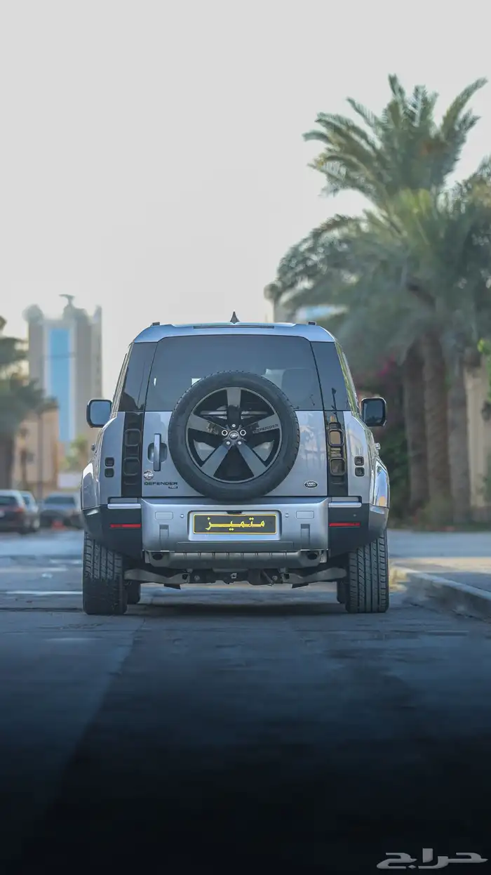ديفندر HSE .. مخزن ( 7 مقاعد ) 2
