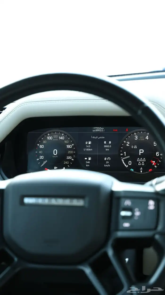 ديفندر HSE .. مخزن ( 7 مقاعد ) 37