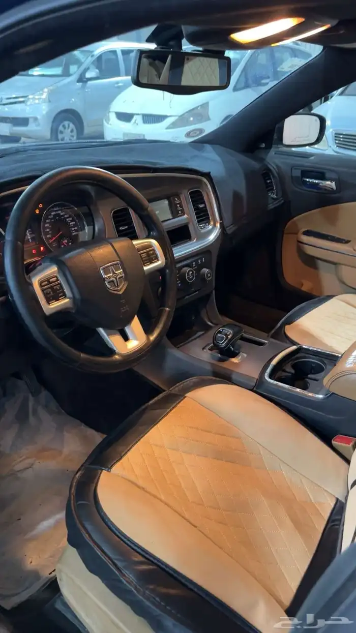 دوج تشارجر 2014 فقط 16 الف 3