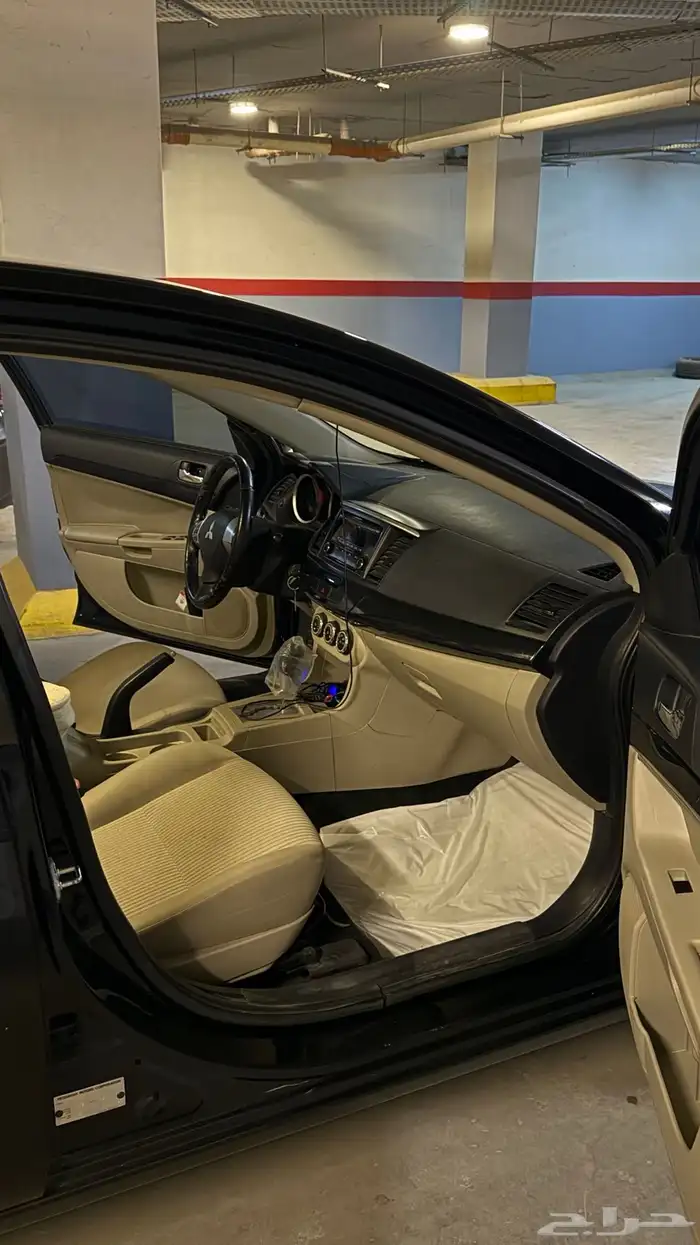 لانسر 2016 1.6 8