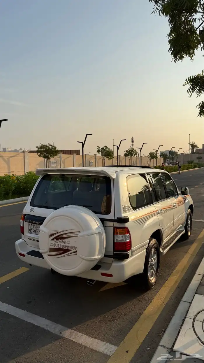 جكسار مخزن 2007 ممشى 72 الف كيلو فقط 8