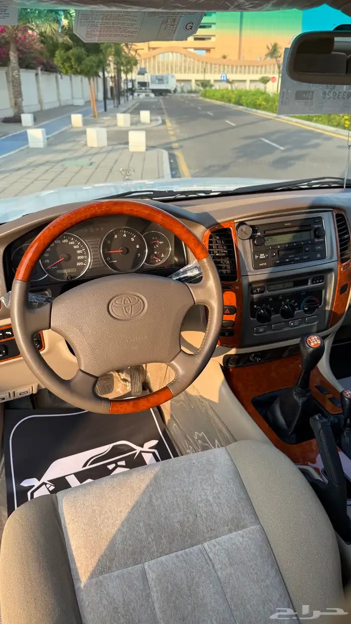 جكسار مخزن 2007 ممشى 72 الف كيلو فقط 26