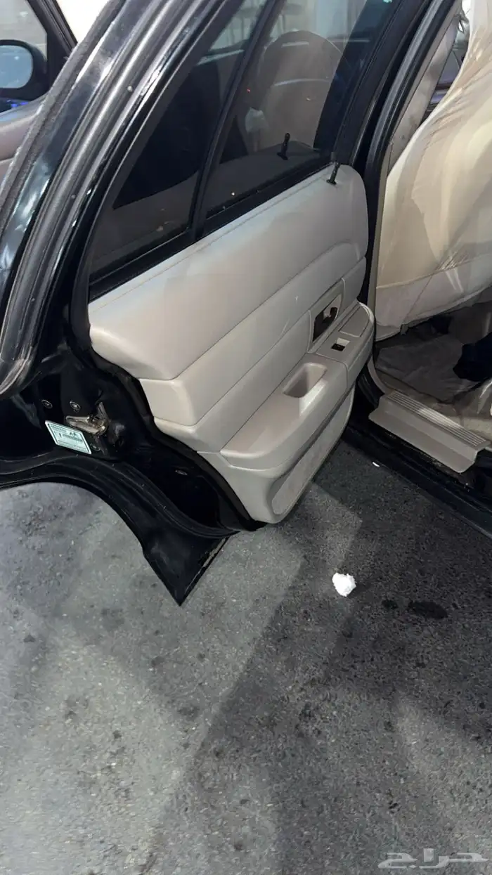 فورد فكتوريا 2011 7