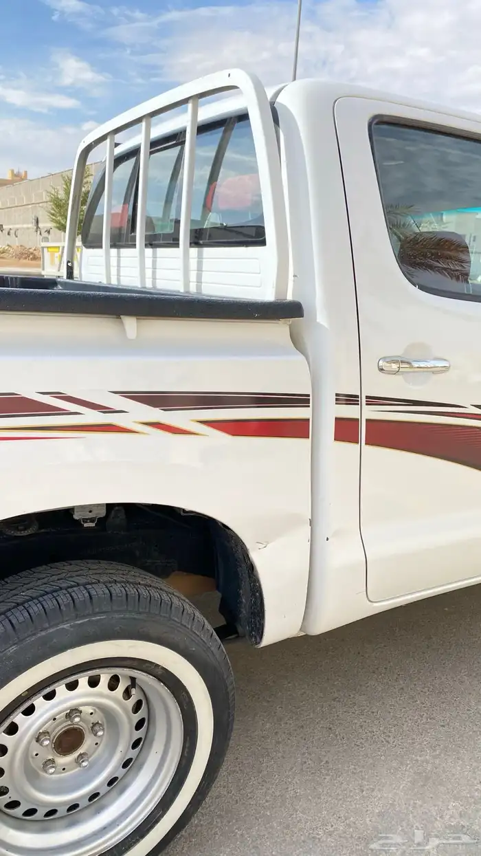 تويوتا هايلوكس 2012 GLXغمارتين للبيع 10