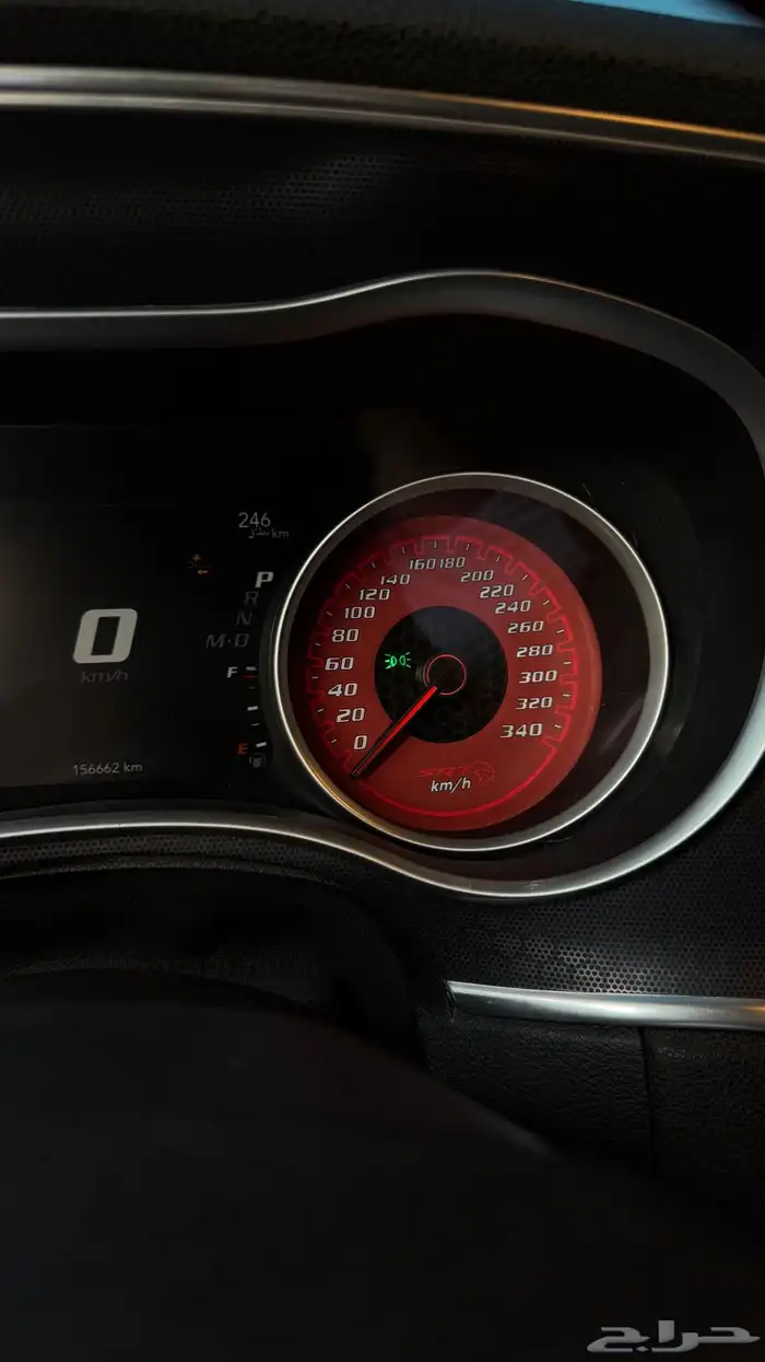 تشارجر srt 6.4 2015 احمر غامق ممشى قليل 20