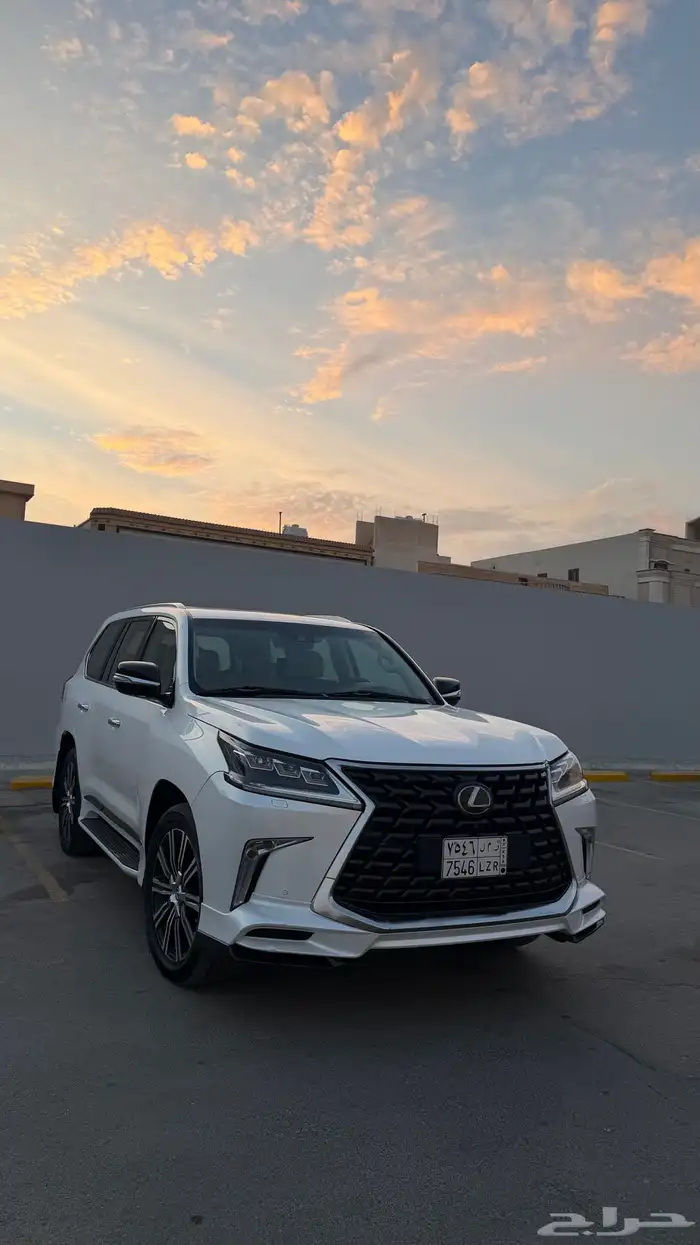 جيب لكزس 2021 6