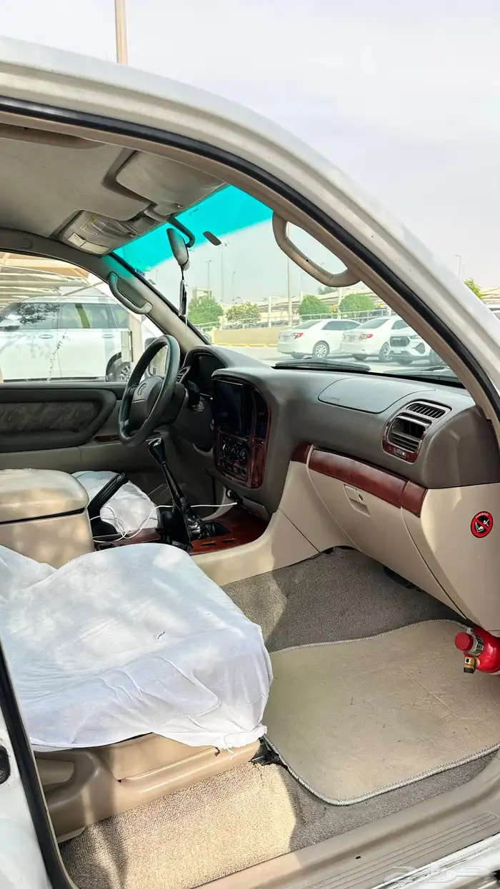 لاندكروزر 2002قير عادي 7