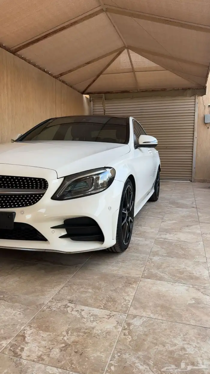 مرسيدس c 2019 نظيفه جدا بحاله الوكاله 1