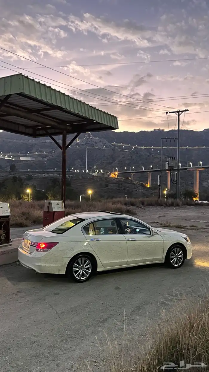 للبيع هوندا اكورد 4