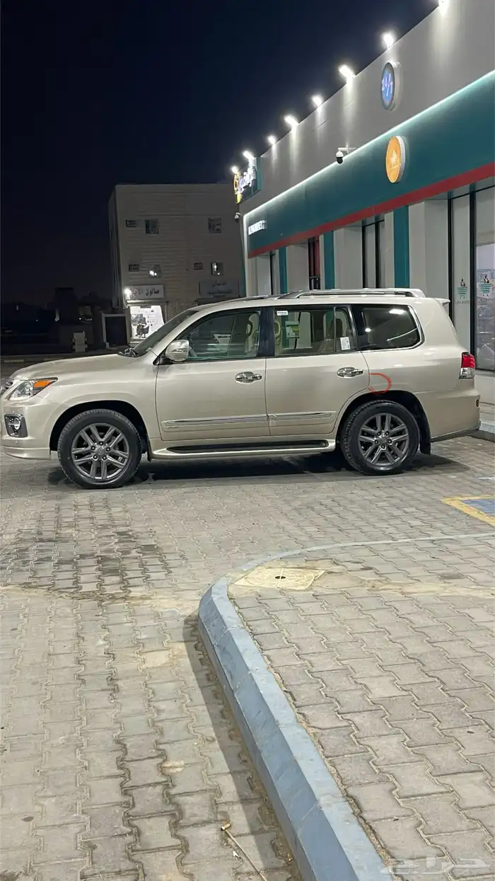 لكزس بريمي 2013 فل كامل DD 10