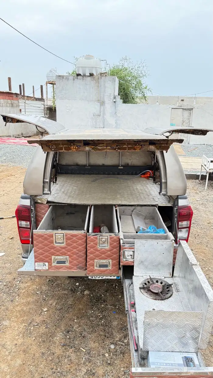 السلام عليكم شد رحلات نضيف على الشرط مركب على سيزو غمارتين 1