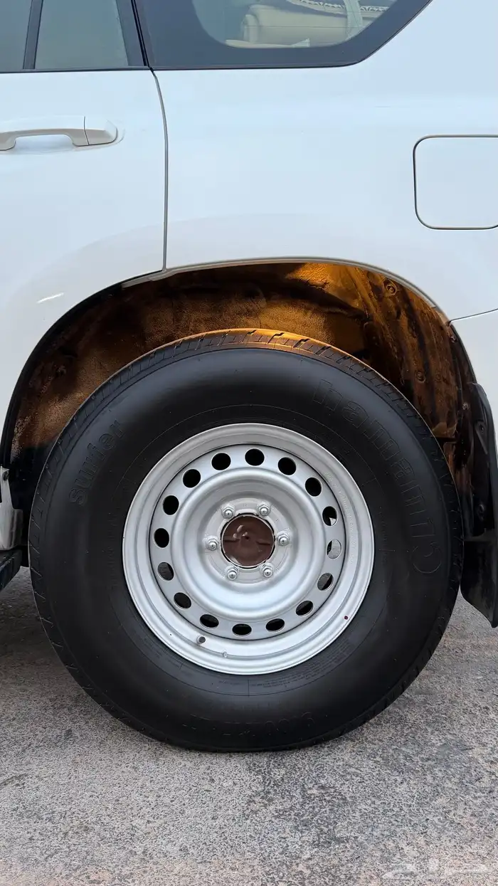 برادو 2012 نظيف جاهز للشتويه 33