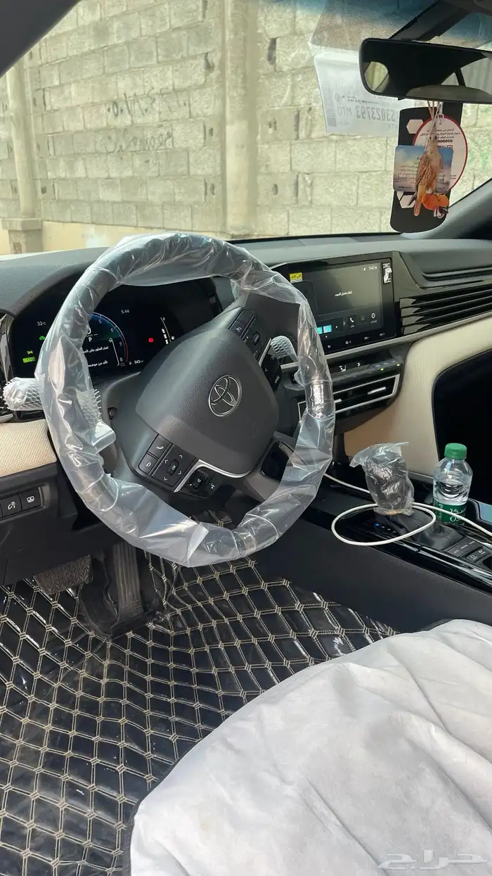 كامري 2025 هايبرد Eبلس للبيع 7