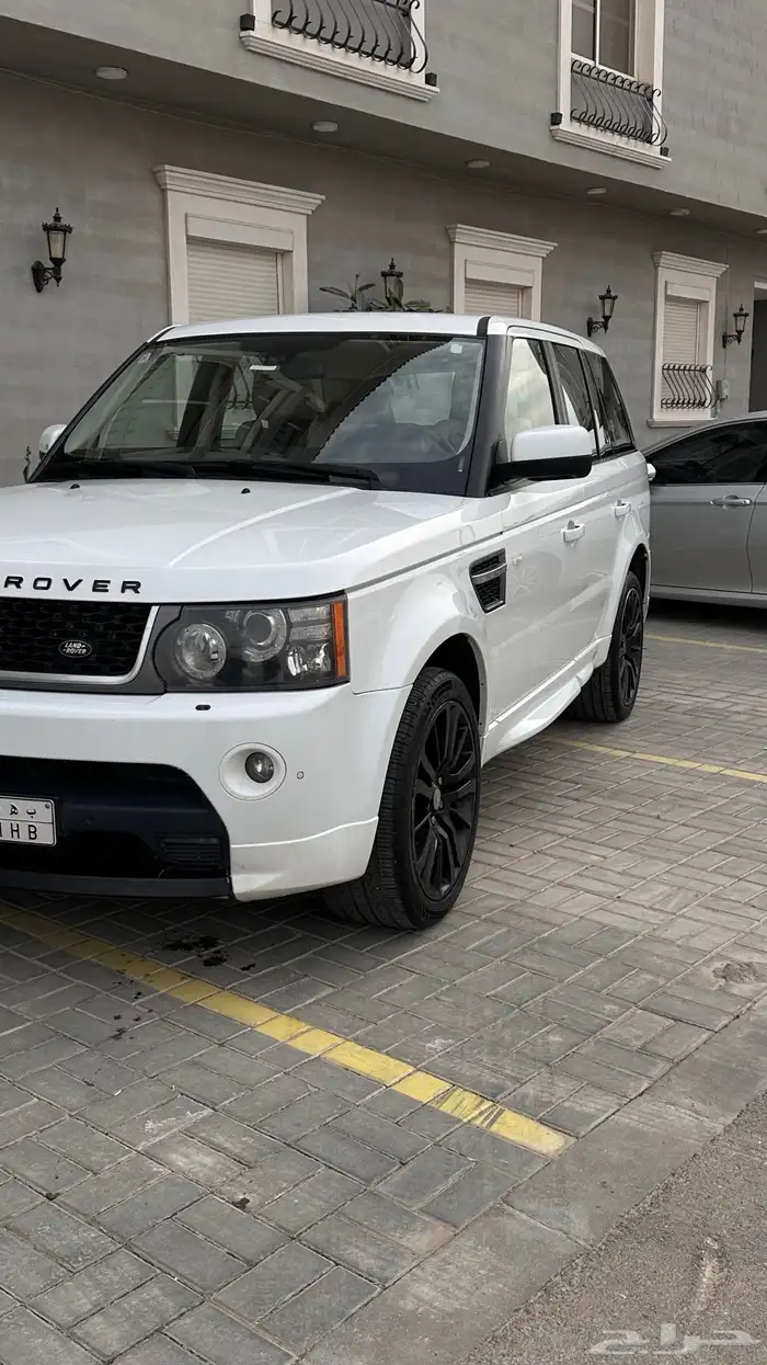 Range Rover sport V8 فل كامل بدون سوبر 1