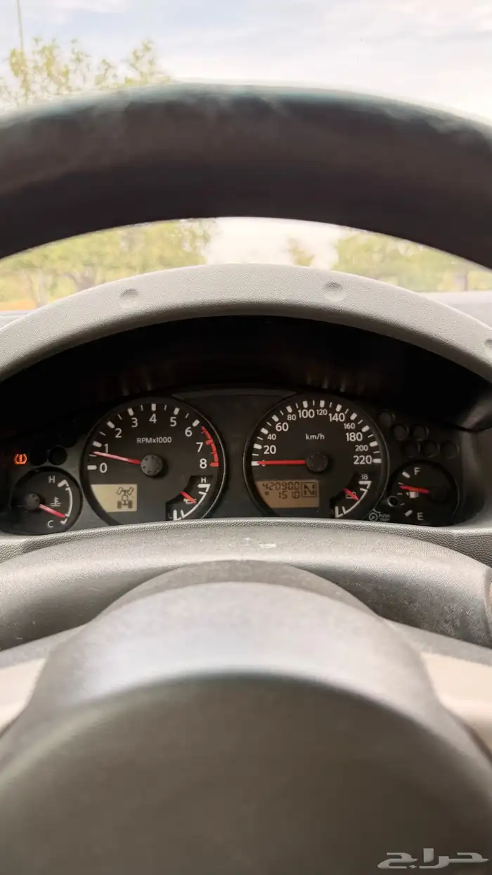 نيسان اكستيرا 2009 10