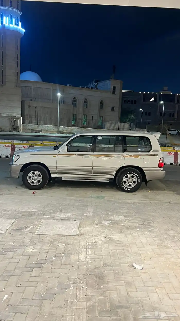 لاندكروزر 2003 نضيف 11