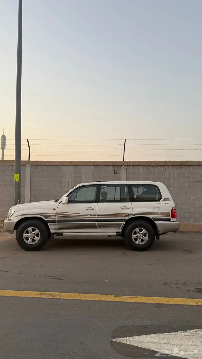 لاند كروزر 1999 2