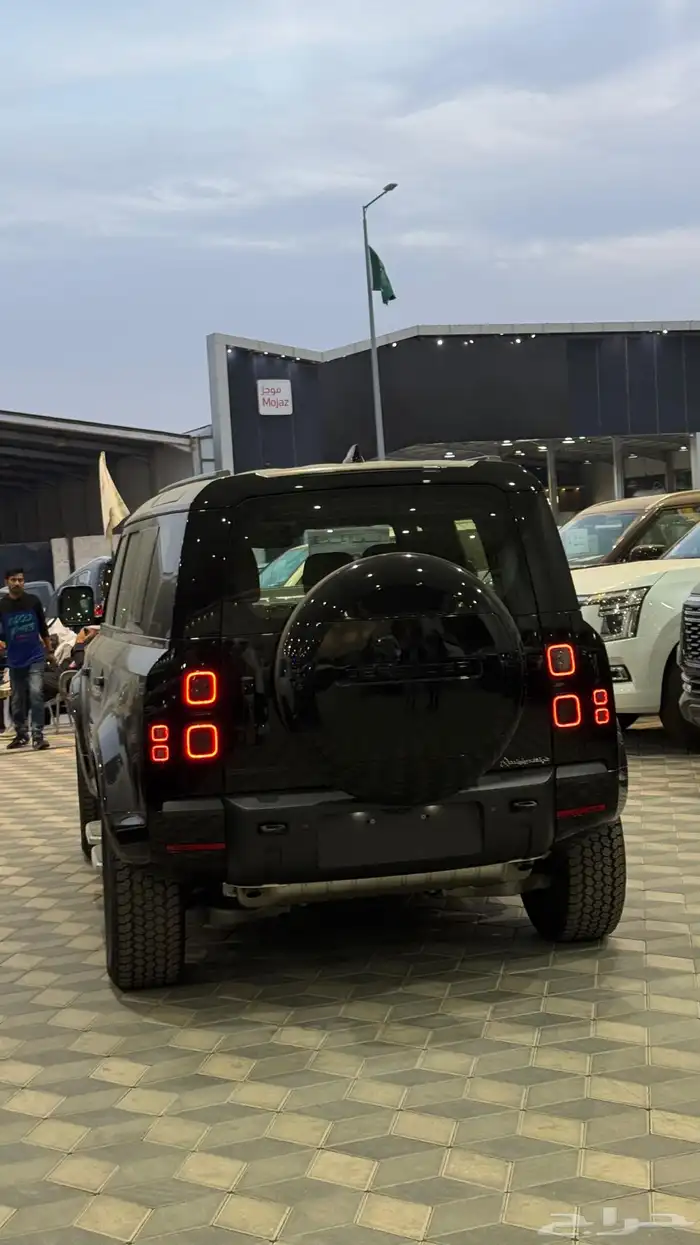 لاندروفر ديفيندر - SE 110 V4 - كويتي - 2026 11