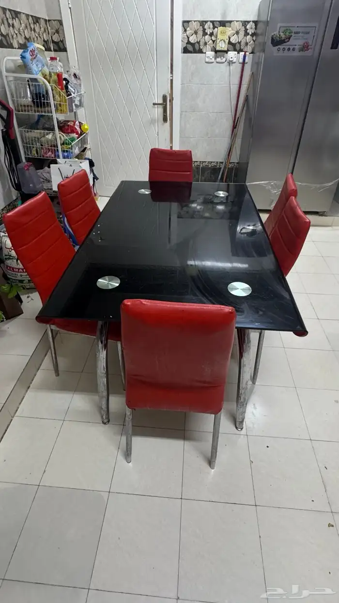 طاولة طعام 1