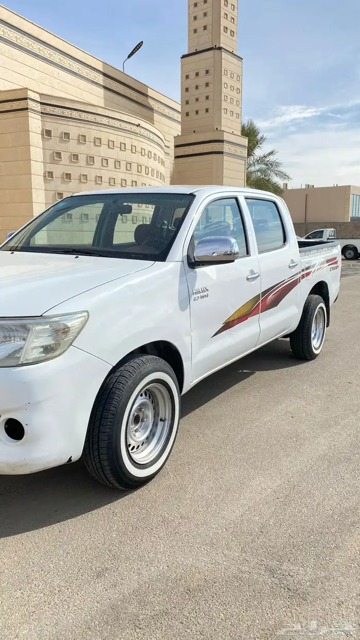 تويوتا هايلوكس 2012 GLXغمارتين للبيع 7