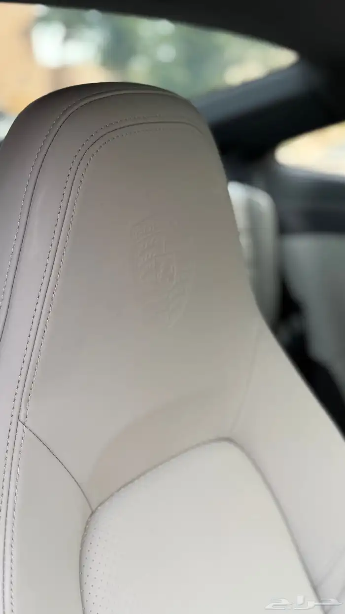 بورش كاريرا 911 تحت الضمان 14