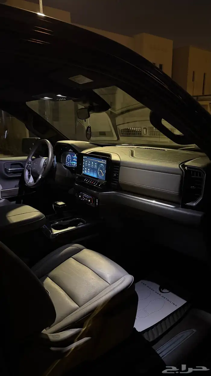 للبيع سلفرادو 2023 3