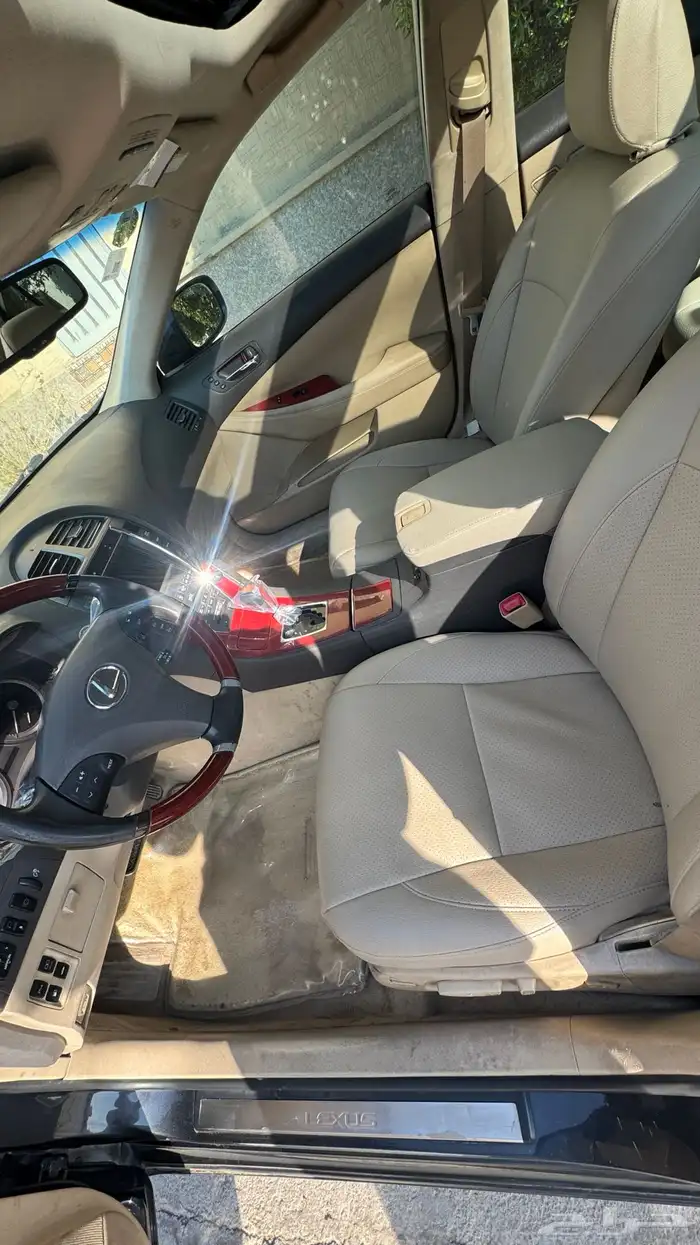 لكزس اي اس 2008 نظيف ممشى 280 حقيقي قير ومكينة وكالته 10