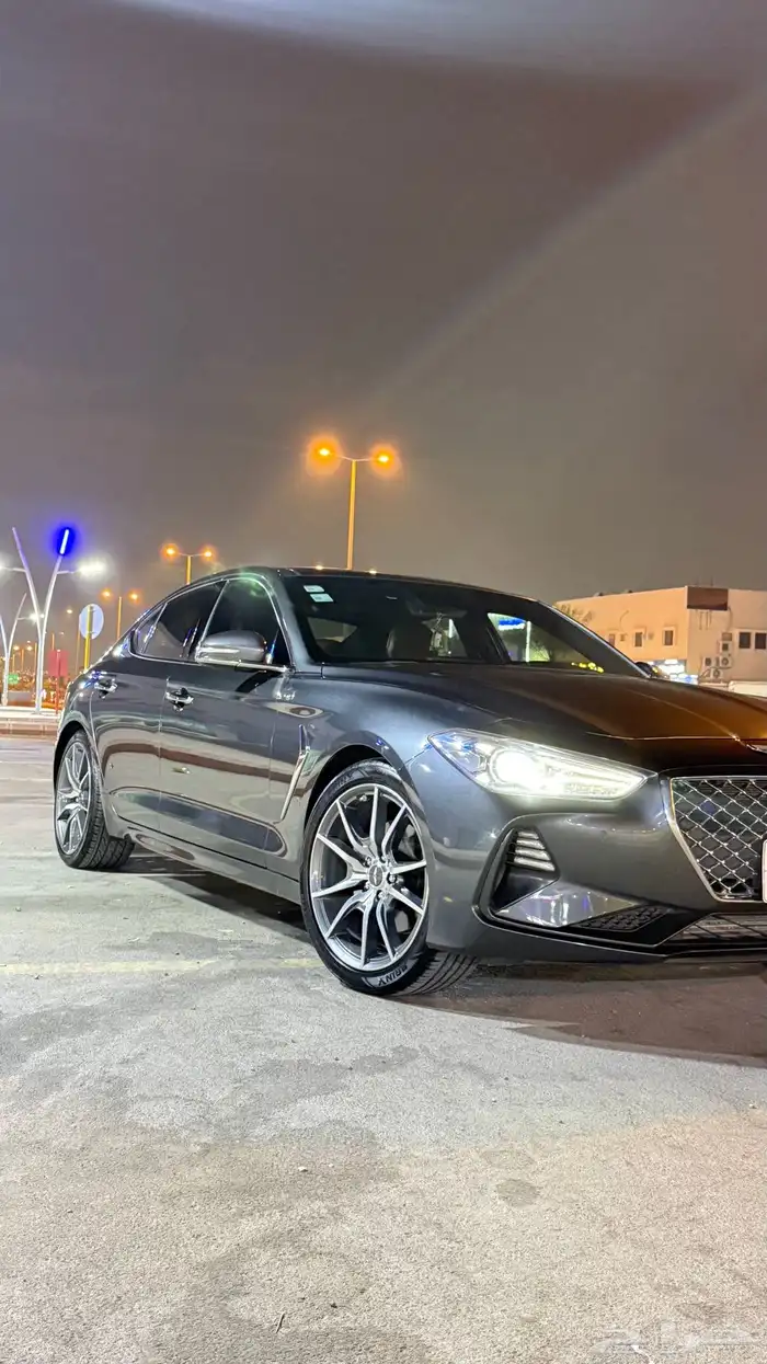 جنسس G70 2020 16