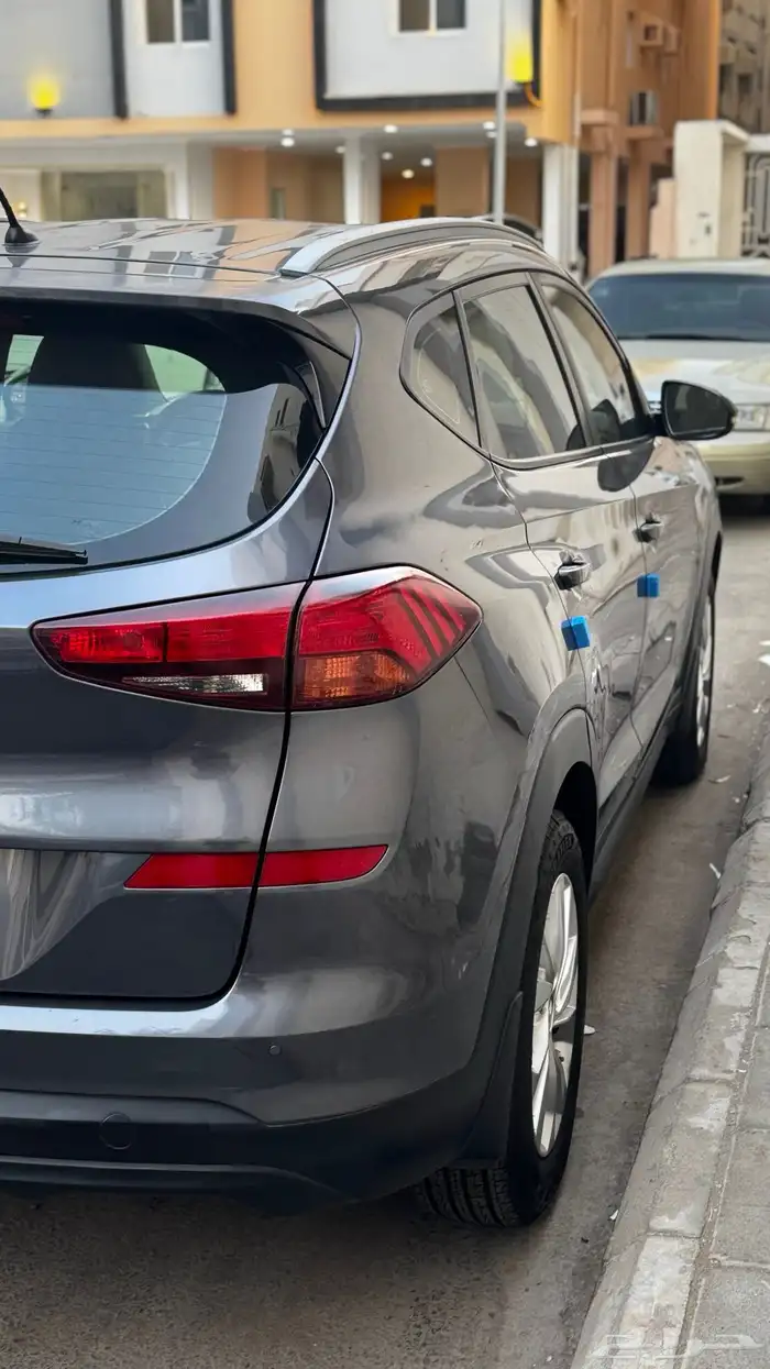 توسان 2020 للبيع 10