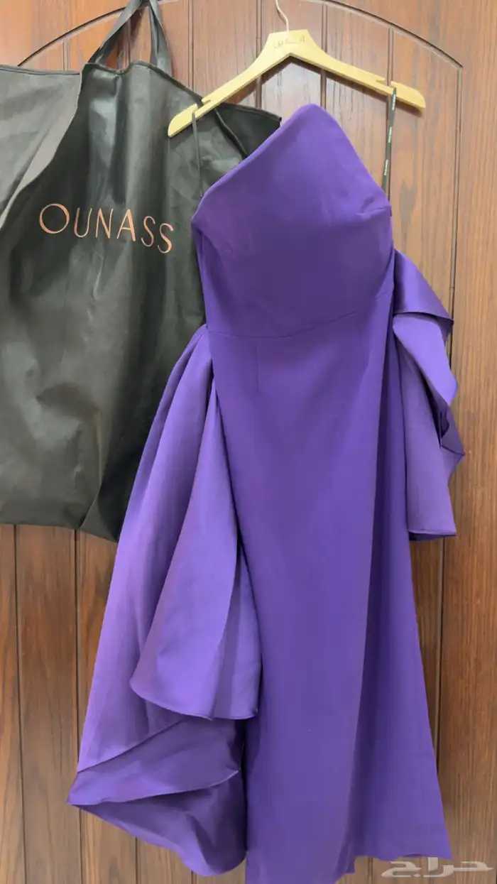 فستان من اوناس سولاس لندن جديد نظيف جدا  جدا 0