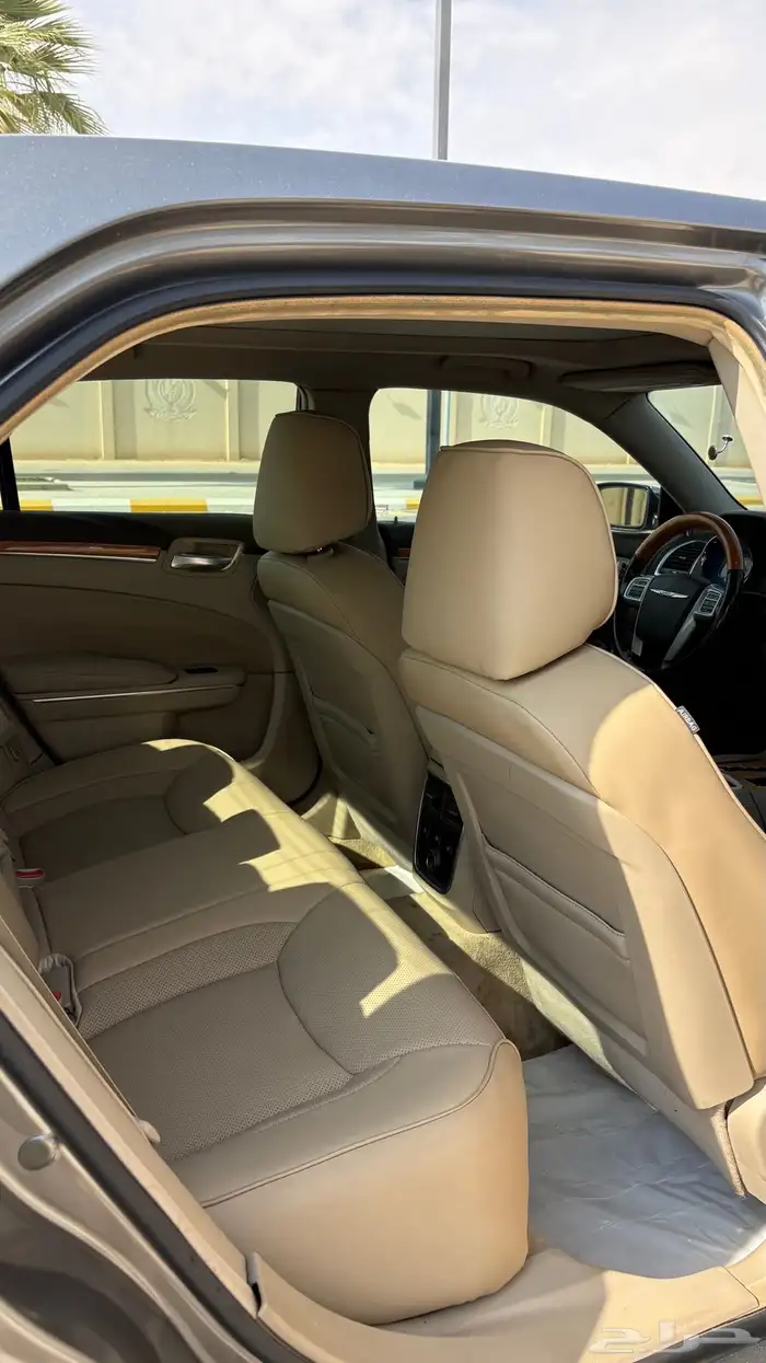 كرايزلر2013 نظيف 16