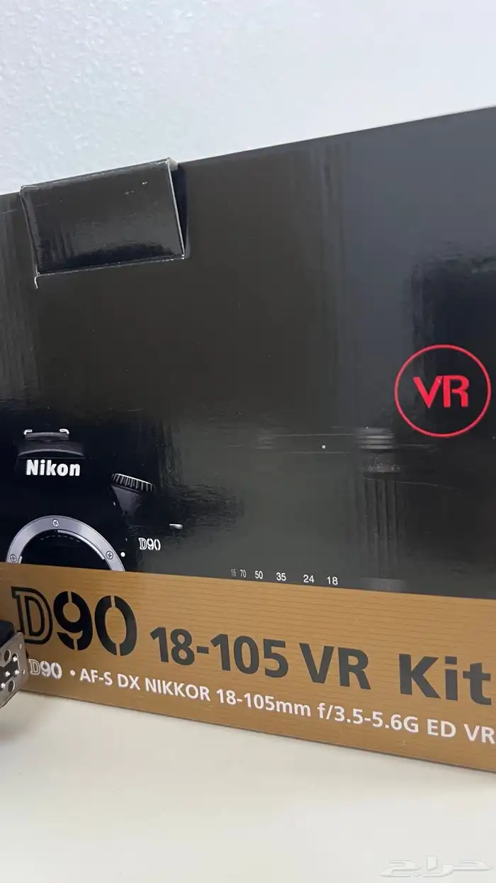 كاميرا Nikon D90   العديد من الملحقات كما في الصور 3