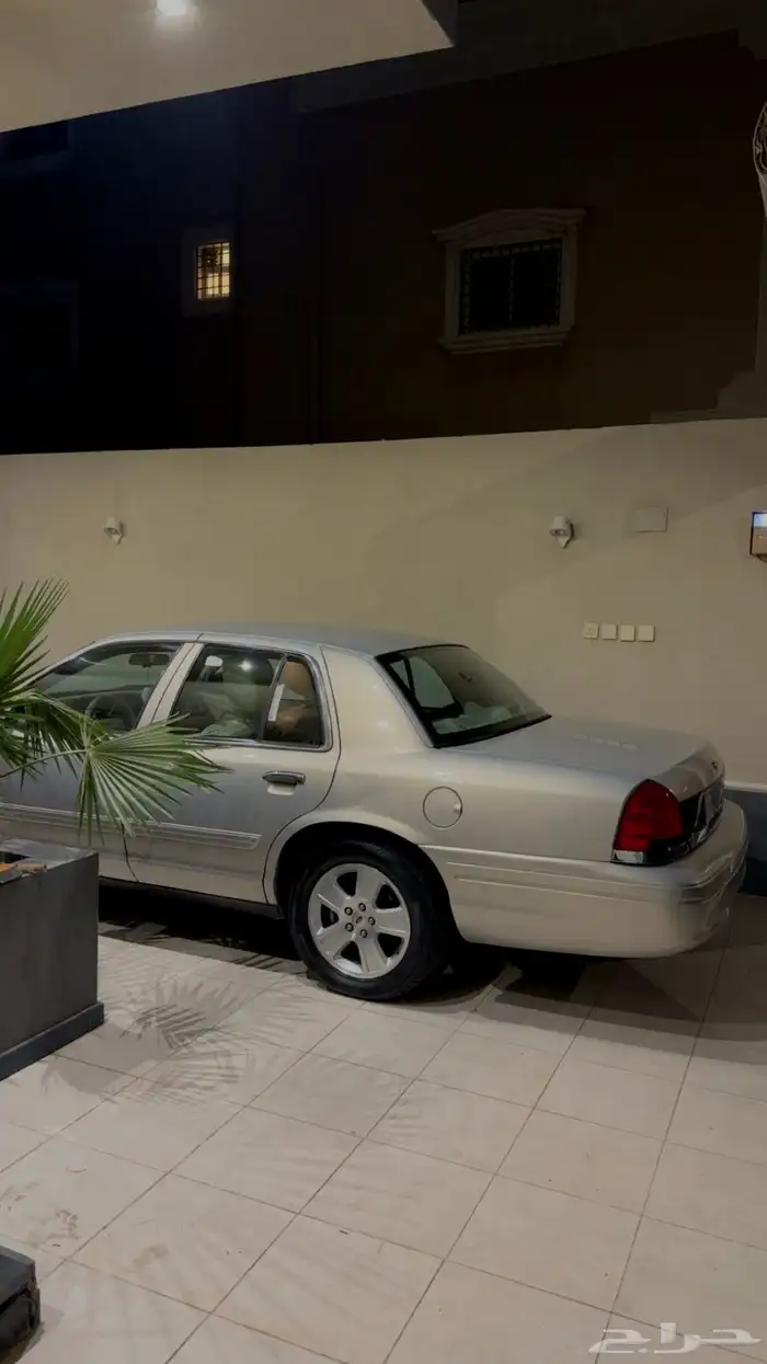 فورد فكتوريا2011 2