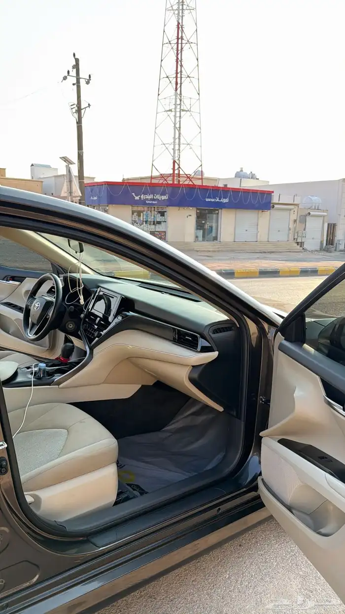 كامري 2021 عودي غامق - وارد الساير 8 نمر 7