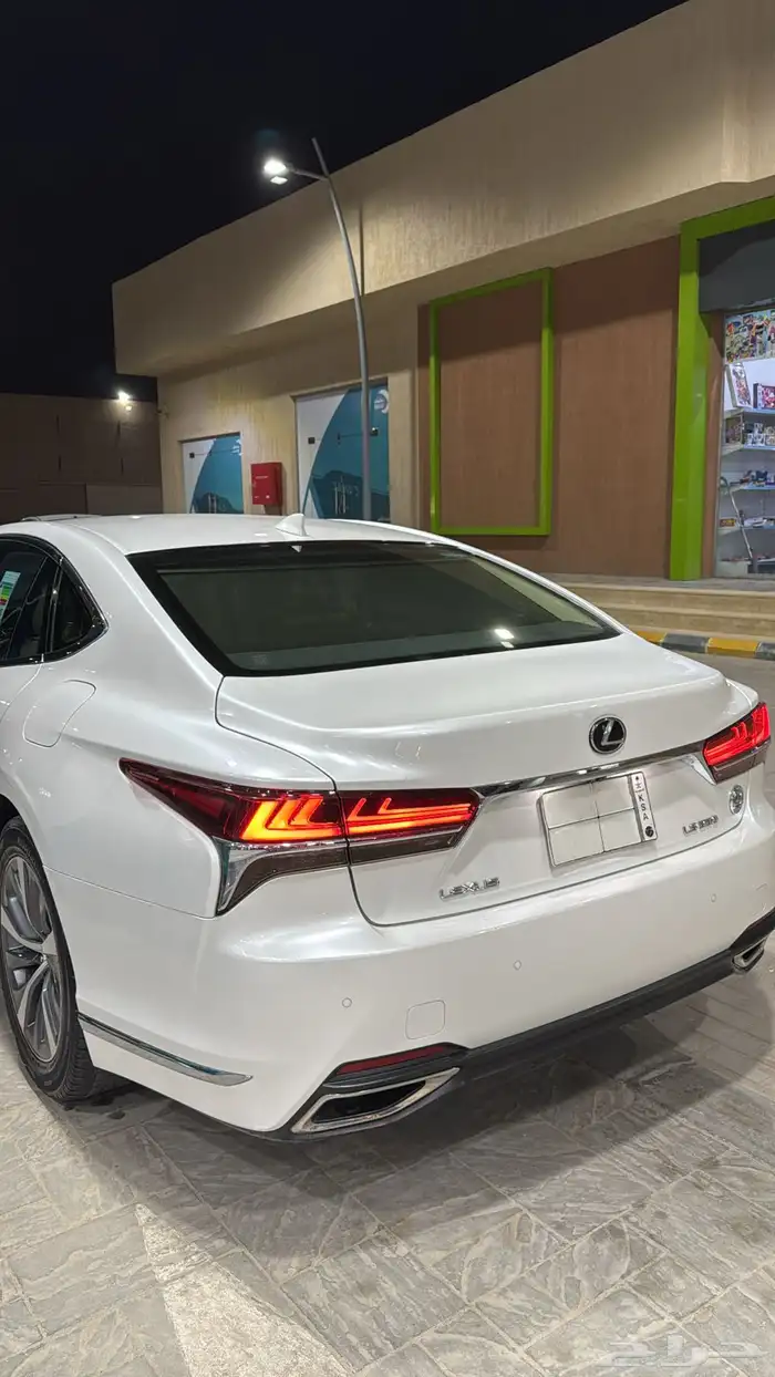 لكزس LS350 2018 وارد الساير 1
