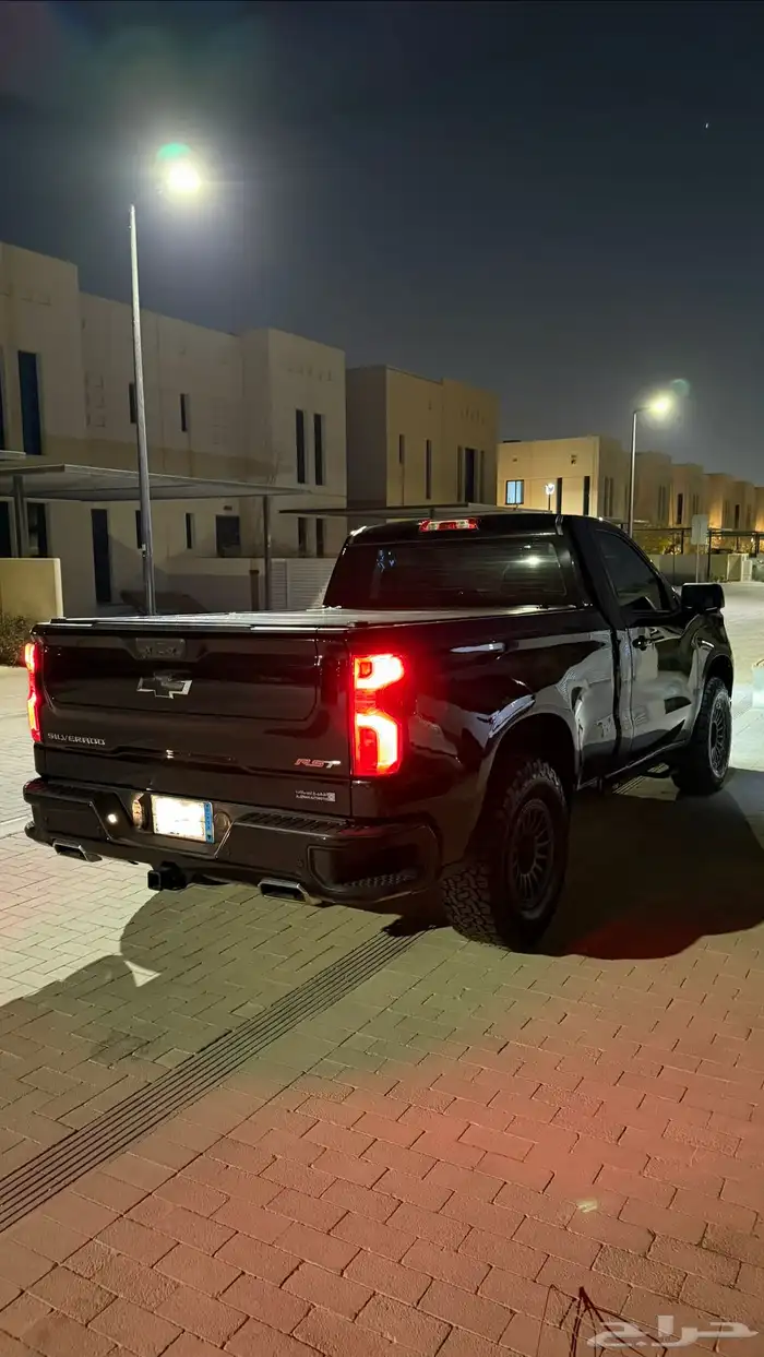 للبيع سلفرادو 2023 1